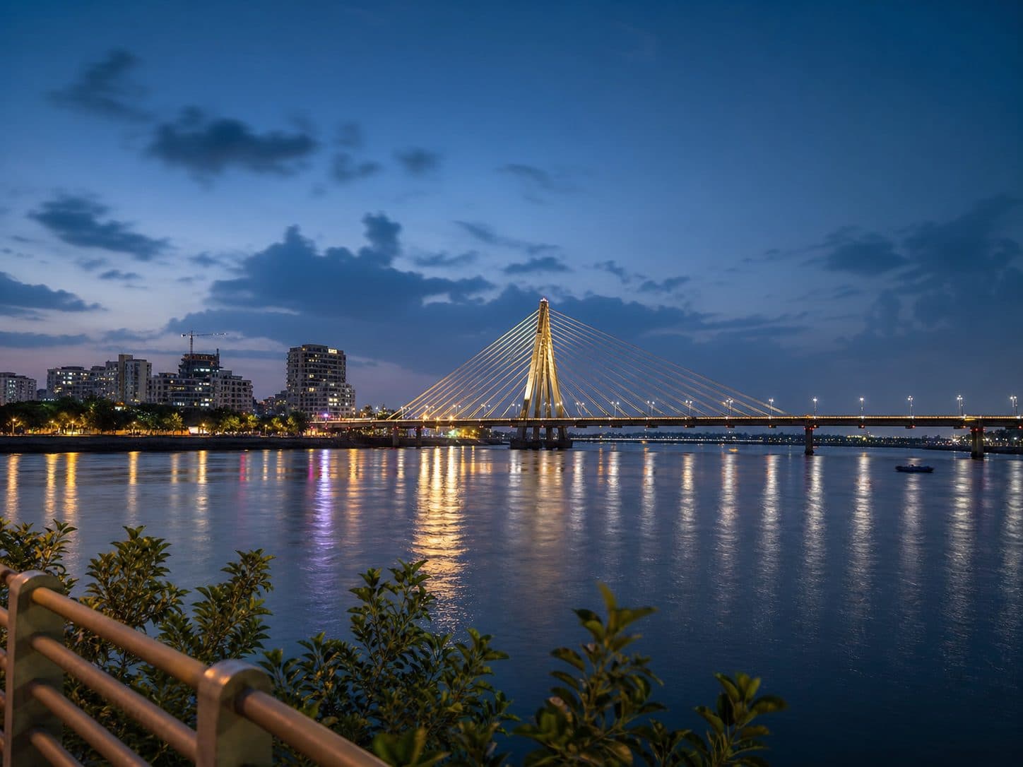Surat skyline